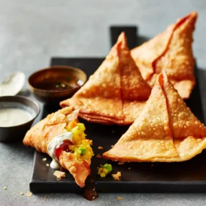 Vegetable Samosa (1 Piece)